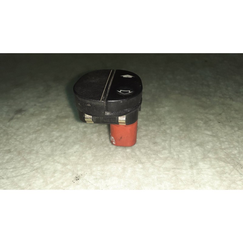Recambio de mando elevalunas delantero derecho para ford fiesta berl./courier si referencia OEM IAM 96FG14529AC 429369 03153400