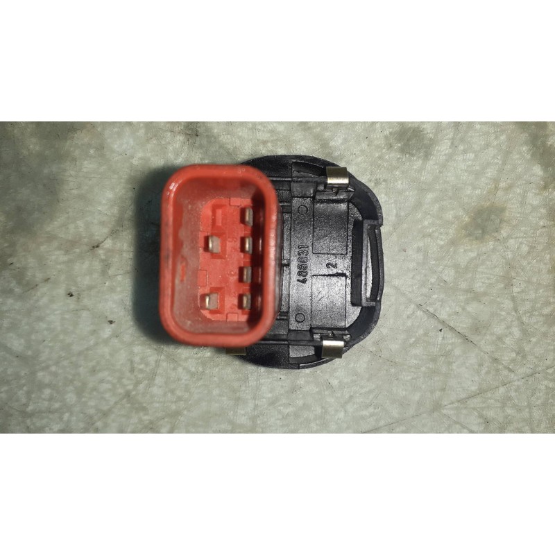 Recambio de mando elevalunas delantero derecho para ford fiesta berl./courier si referencia OEM IAM 96FG14529AC 429369 03153400