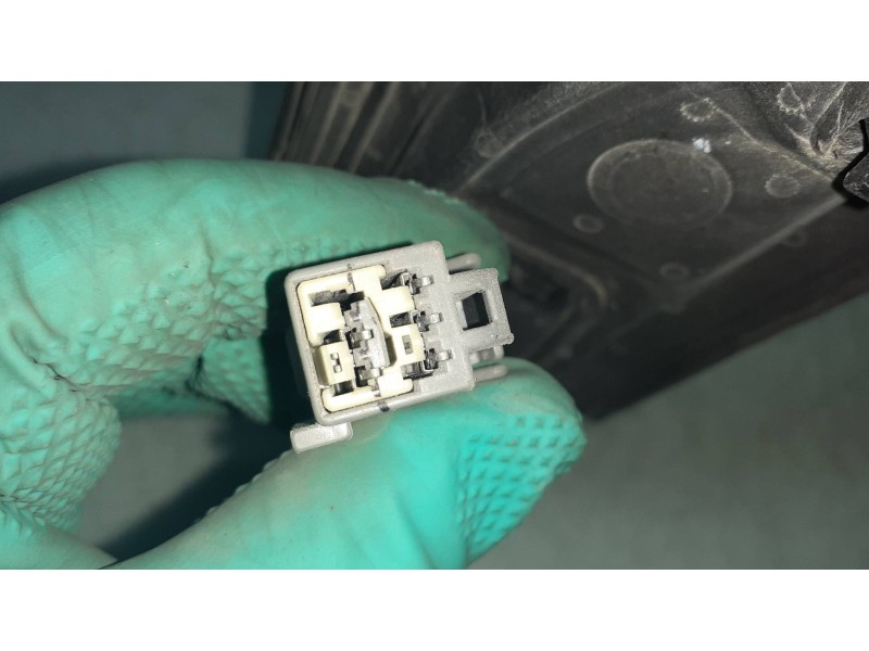 Recambio de retrovisor derecho para ford focus lim. (cb4) referencia OEM IAM E9014292 BLANCO ELECTRICO