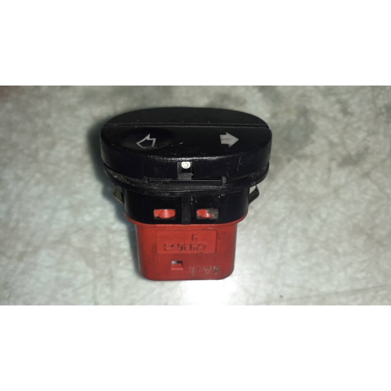 Recambio de mando elevalunas delantero derecho para ford fiesta berl./courier si referencia OEM IAM 96FG14529AC 429369 03153400