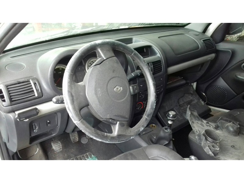 renault clio ii fase ii (b/cb0) del año 2008