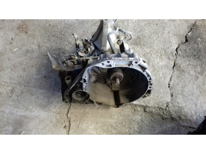 Recambio de caja cambios para nissan micra (k12e) acenta referencia OEM IAM 8200133170  