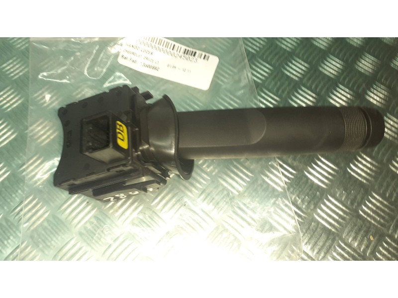 Recambio de mando luces para chevrolet cruze lt referencia OEM IAM 13500692  
