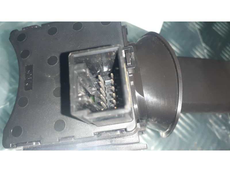 Recambio de mando luces para chevrolet cruze lt referencia OEM IAM 13500692  