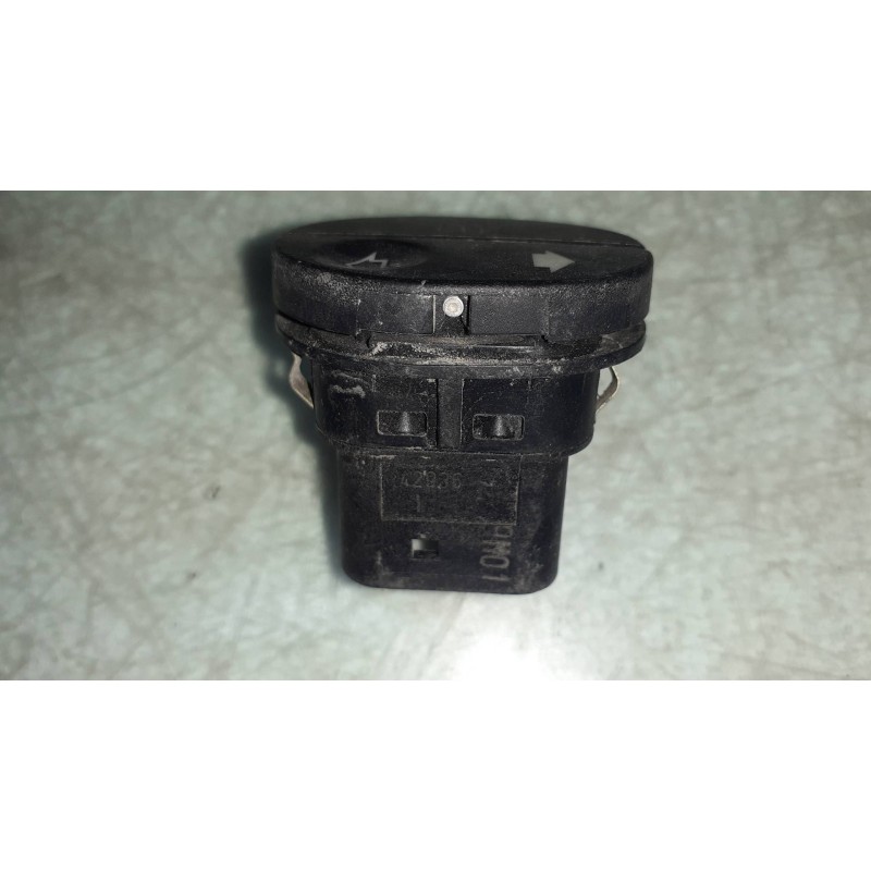 Recambio de mando elevalunas delantero derecho para ford fiesta berl./courier si referencia OEM IAM 96FG14529AD 429361 03153410