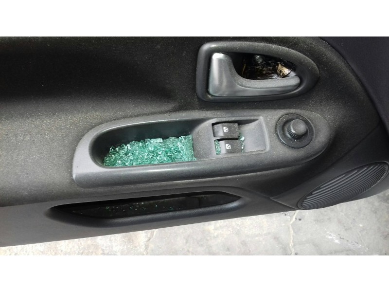 renault clio ii fase ii (b/cb0) del año 2008