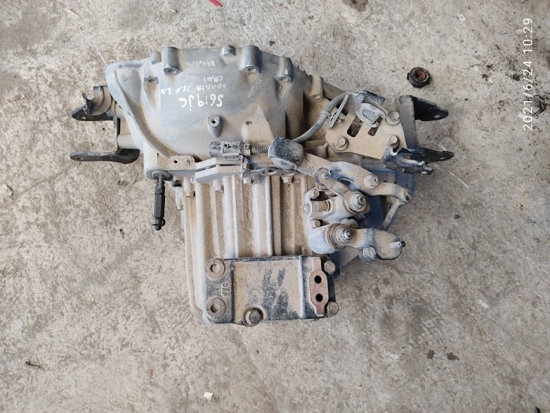 Recambio de caja cambios para hyundai sonata (nf) 2.0 crdi comfort ii referencia OEM IAM S619JC  