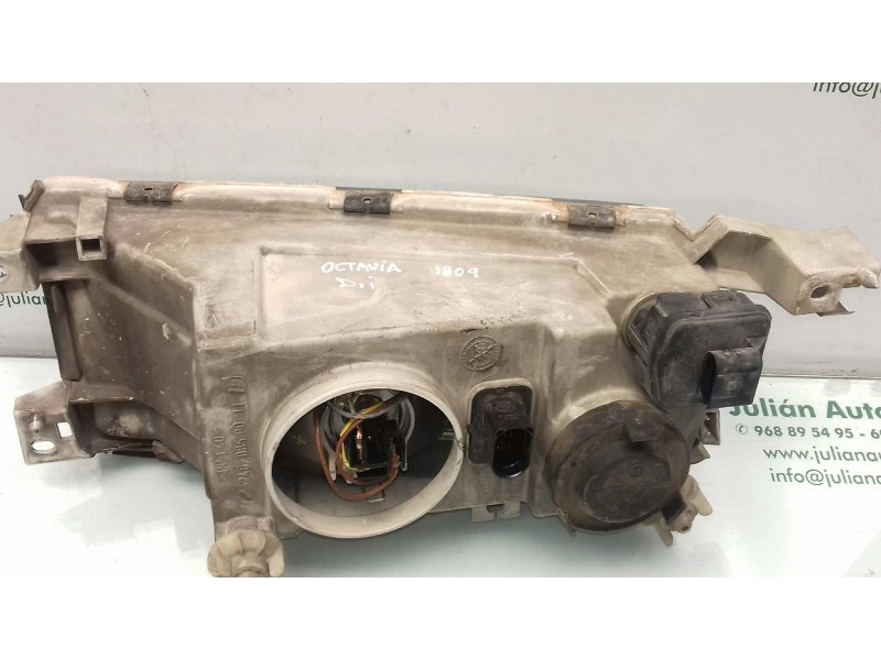 Recambio de faro izquierdo para skoda octavia berlina (1u2) 1.9 tdi slx referencia OEM IAM   