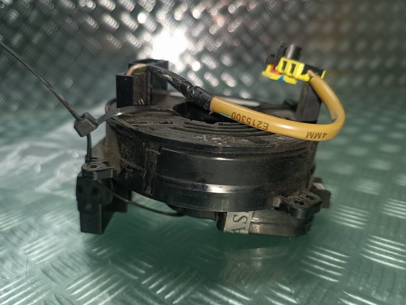 Recambio de anillo airbag para chevrolet cruze lt referencia OEM IAM 25947774 25849366 C68049XF