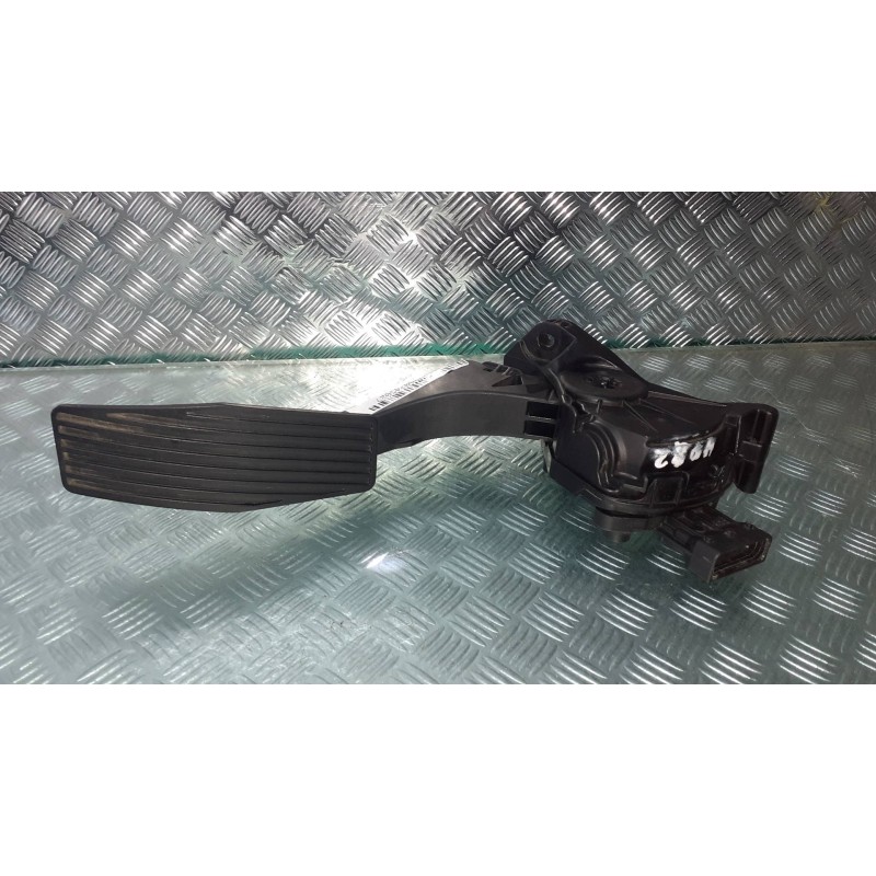 Recambio de pedal acelerador para chevrolet cruze lt referencia OEM IAM 13252702  6PV00976507