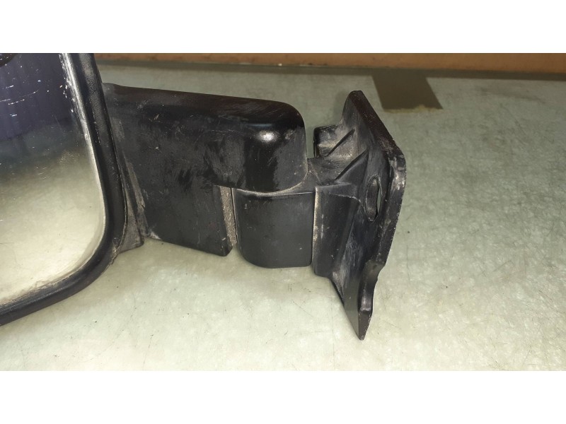 Recambio de retrovisor izquierdo para ford transit, combi/bus 86/92 referencia OEM IAM E130085326  MANUAL