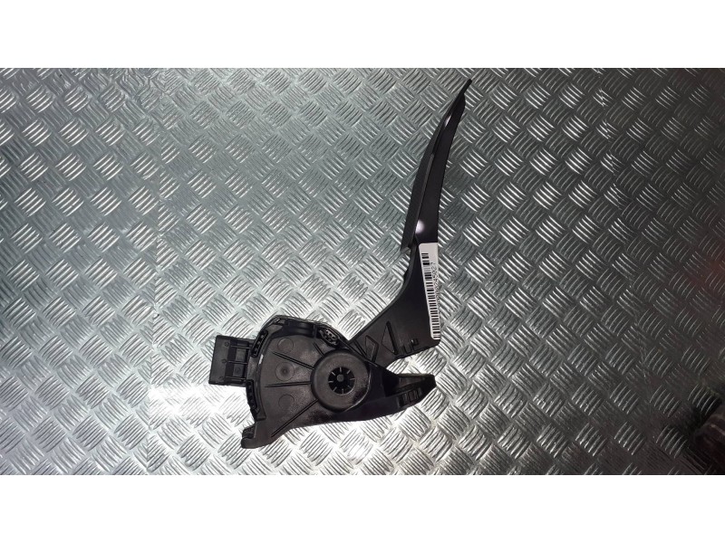 Recambio de pedal acelerador para chevrolet cruze lt referencia OEM IAM 13252702  6PV00976507