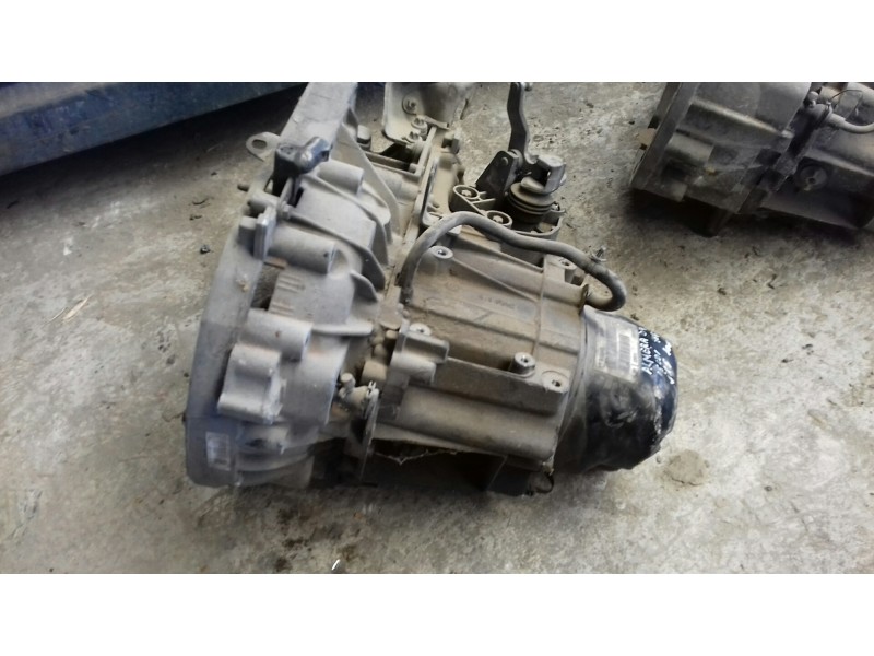 Recambio de caja cambios para nissan almera (n16/e) acenta referencia OEM IAM JR5106  