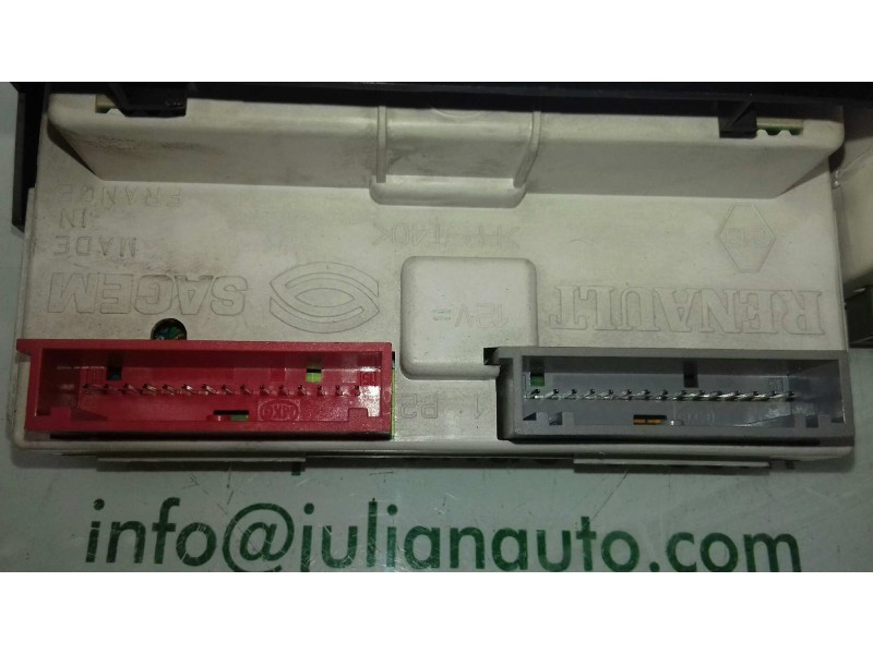 Recambio de pantalla multifuncion para renault laguna ii (bg0) confort authentique referencia OEM IAM P8200002604A  