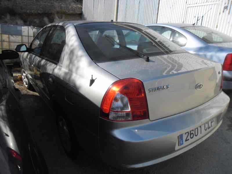kia shuma ii del año 2003
