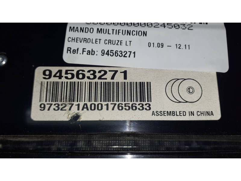 Recambio de mando multifuncion para chevrolet cruze lt referencia OEM IAM 94563271  
