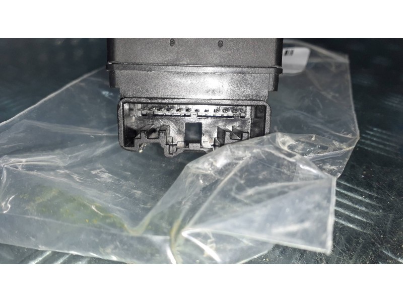 Recambio de mando retrovisor para chevrolet cruze lt referencia OEM IAM 13272182  