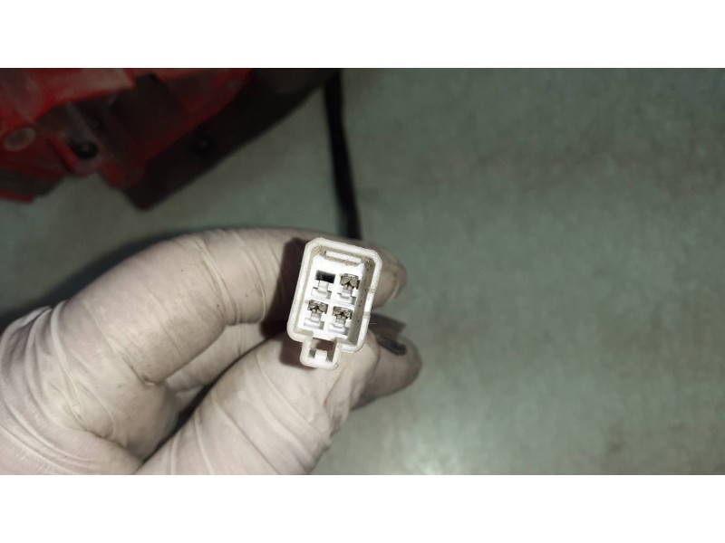 Recambio de retrovisor izquierdo para mazda mx-3 (ec) 1.9 v6 24v referencia OEM IAM E13010519  ELECTRICO