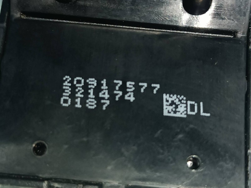 Recambio de mando elevalunas delantero izquierdo para chevrolet cruze lt referencia OEM IAM 20917577  CONECTOR 8 PINES
