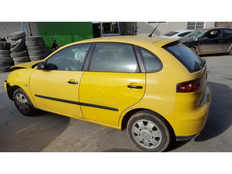 seat ibiza (6l1) del año 2004