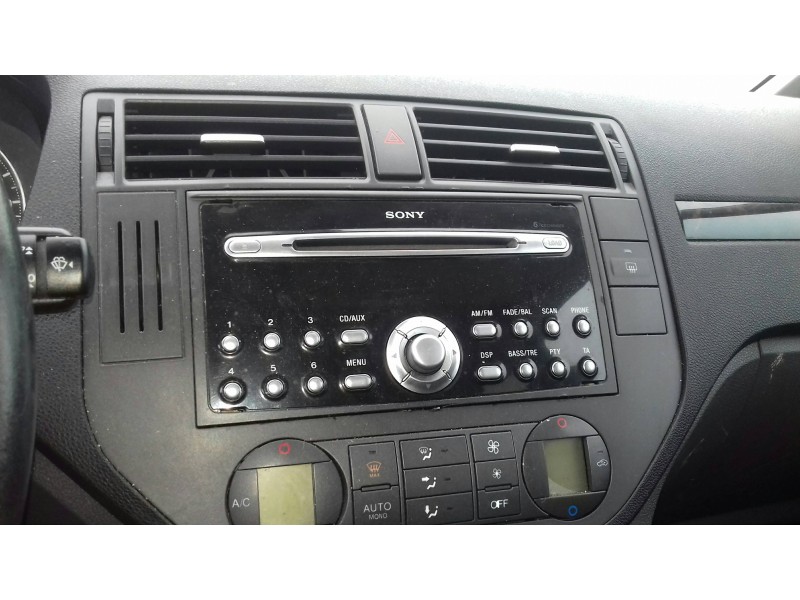 ford focus c-max (cap) del año 2004