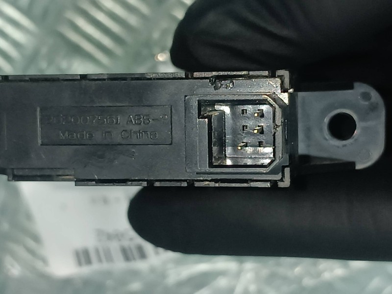 Recambio de interruptor para chevrolet cruze lt referencia OEM IAM 95995761 95994763 ESP