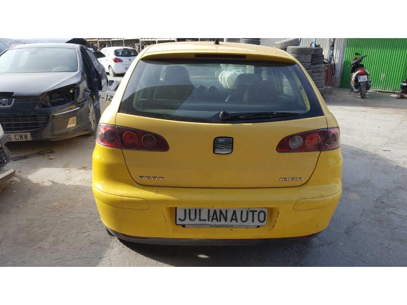 seat ibiza (6l1) del año 2004