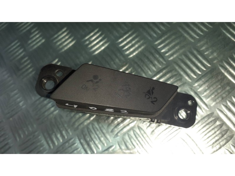 Recambio de modulo electronico para chevrolet cruze lt referencia OEM IAM 96930982 95949615 INDICADOR