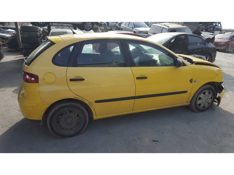 seat ibiza (6l1) del año 2004