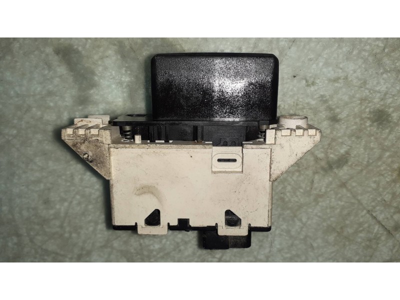 Recambio de warning para ford focus berlina (cak) referencia OEM IAM 2M5T13A350AA  CONECTOR 3 PINES Recambio de warning para ford focus berlina (cak) referencia OEM IAM 2M5T13A350AA  CONECTOR 3 PINES