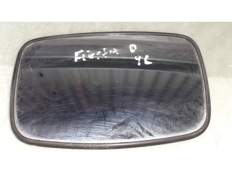 Recambio de cristal retrovisor derecho para ford fiesta berlina referencia OEM IAM 30019722  