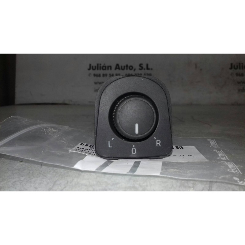 Recambio de mando retrovisor para seat leon st (5f8) reference referencia OEM IAM 5F0959565C  6 PINES