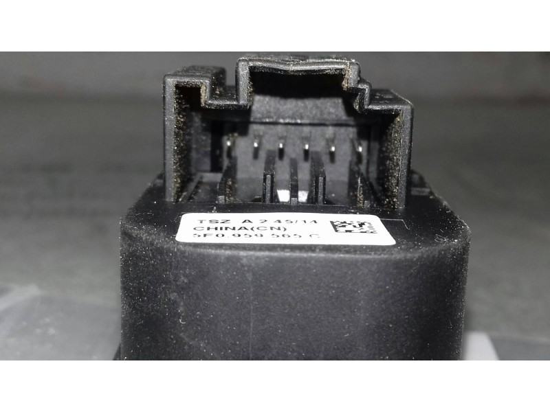 Recambio de mando retrovisor para seat leon st (5f8) reference referencia OEM IAM 5F0959565C  6 PINES