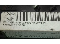 Recambio de mando climatizador para renault megane ii berlina 5p dynamique referencia OEM IAM 8200501465  VALEO 2