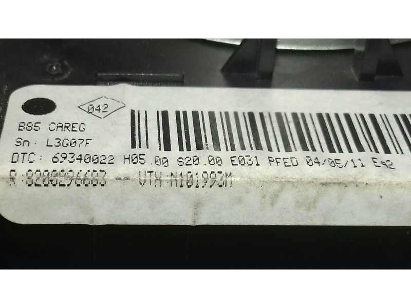 Recambio de mando climatizador para renault clio grandtour authentique referencia OEM IAM 8200296683  VALEO