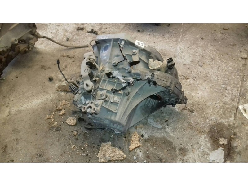 Recambio de caja cambios para hyundai i20 basis referencia OEM IAM PBT1DW  