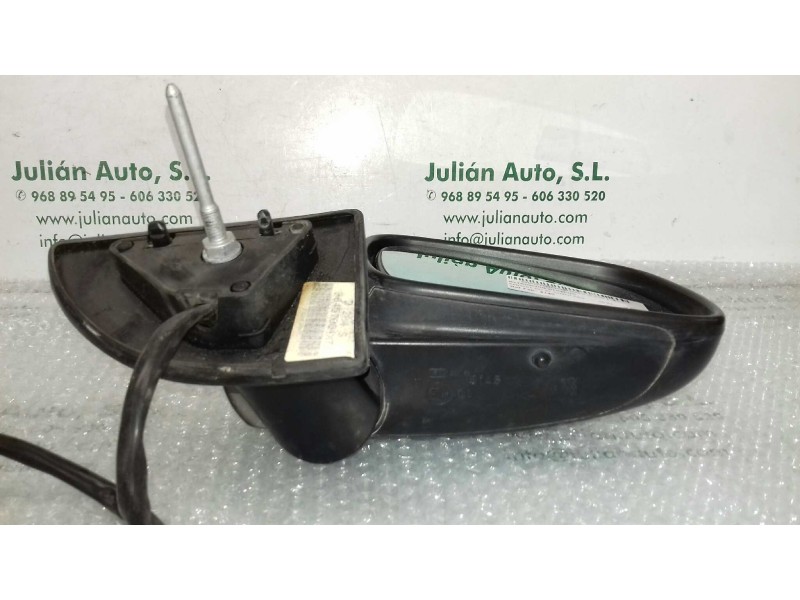 Recambio de retrovisor derecho para peugeot 407 st confort pack referencia OEM IAM 4145  ELECTRICO