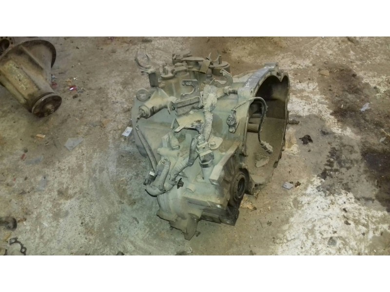 Recambio de caja cambios para hyundai matrix (fc) 1.5 crdi 16v gls referencia OEM IAM P61767  