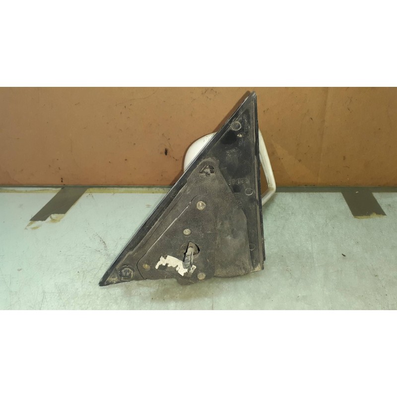 Recambio de retrovisor derecho para ford escort berl./turnier referencia OEM IAM E201813  MANUAL