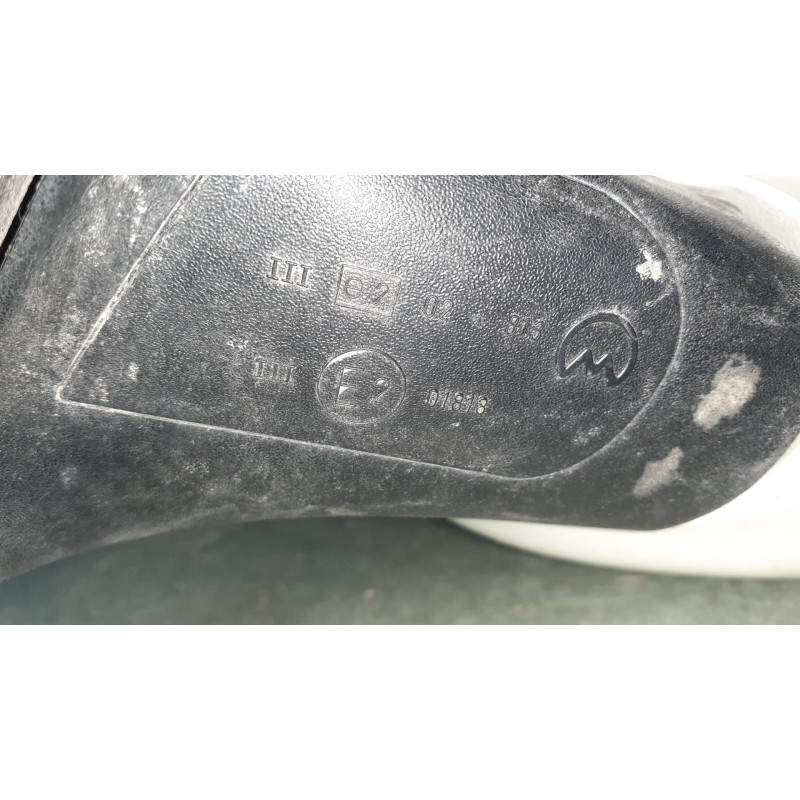 Recambio de retrovisor derecho para ford escort berl./turnier referencia OEM IAM E201813  MANUAL