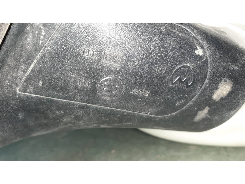 Recambio de retrovisor derecho para ford escort berl./turnier referencia OEM IAM E201813  MANUAL