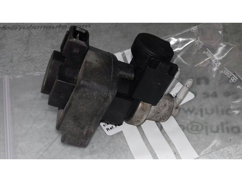 Recambio de valvula aire adicional para kia carens 2.0 crdi ex monovolumen referencia OEM IAM 70027200  2 PINES