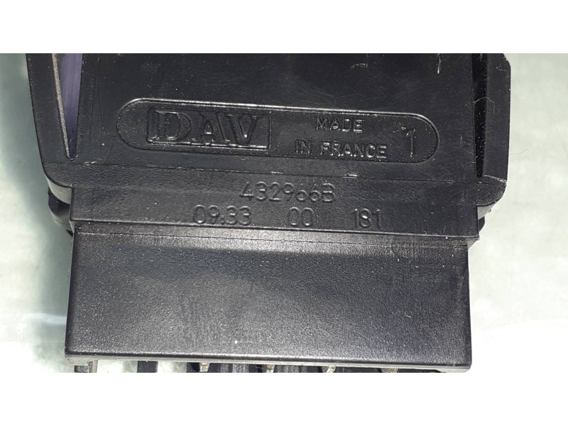 Recambio de interruptor para renault scenic (ja..) referencia OEM IAM 432966B   Recambio de interruptor para renault scenic (ja..) referencia OEM IAM 432966B