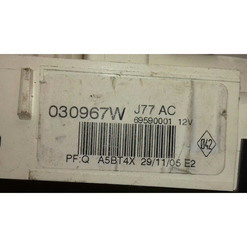 Recambio de mando calefaccion / aire acondicionado para renault clio iii confort dynamique referencia OEM IAM 030967W 69597003 V