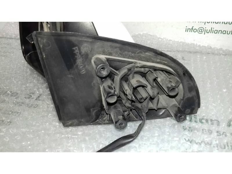 Recambio de retrovisor izquierdo para peugeot 307 break / sw (s1) sw referencia OEM IAM PP946070  ELECTRICO