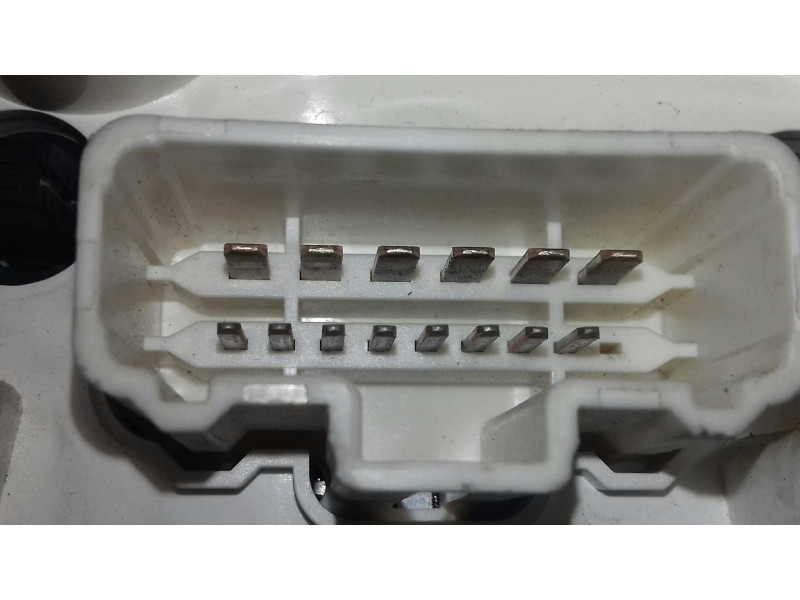 Recambio de mando calefaccion / aire acondicionado para renault modus confort dynamique referencia OEM IAM 030967W 69597003 VALE