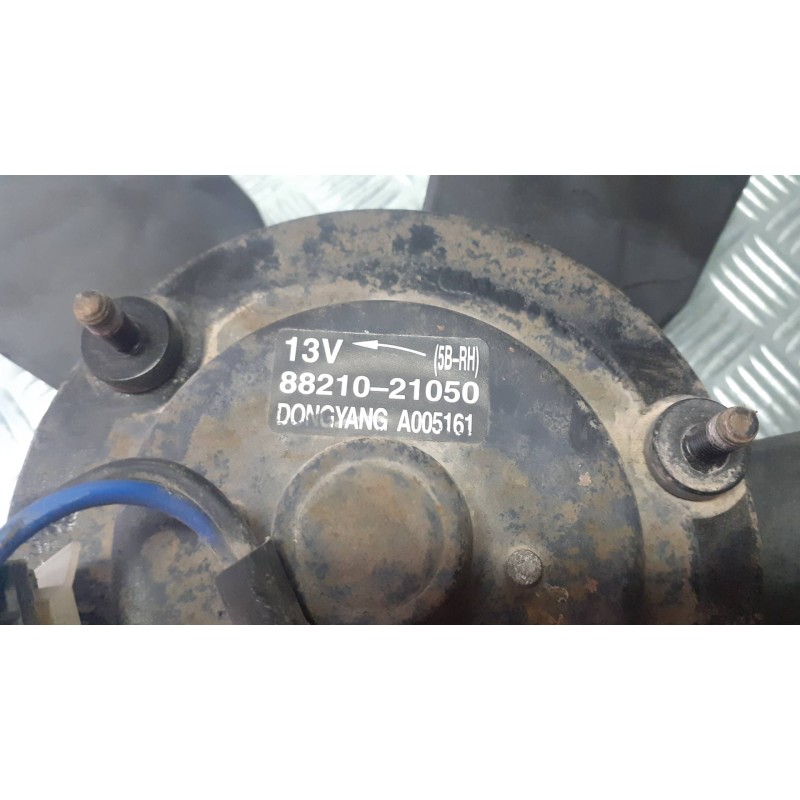 Recambio de electroventilador para ssangyong rexton rx 290 plus referencia OEM IAM 8821021050 61R0027 CONECTOR 2 PINES