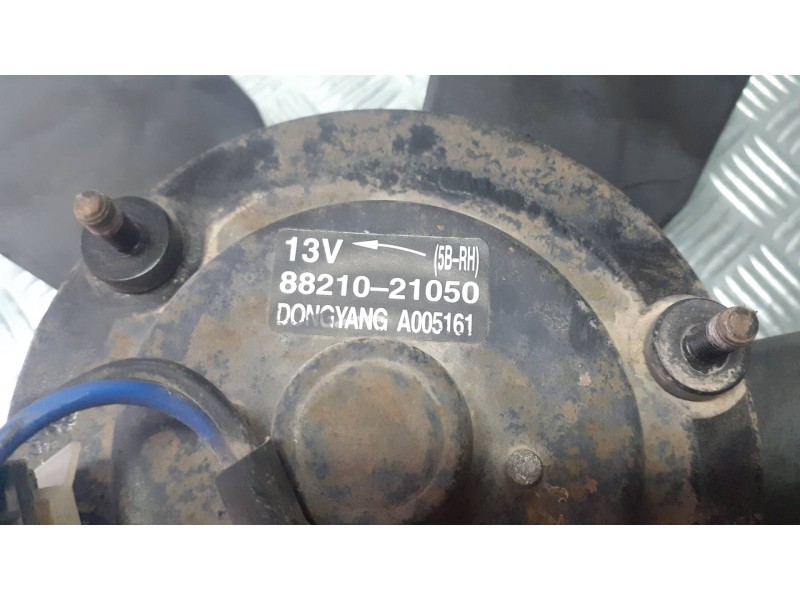 Recambio de electroventilador para ssangyong rexton rx 290 plus referencia OEM IAM 8821021050 61R0027 CONECTOR 2 PINES