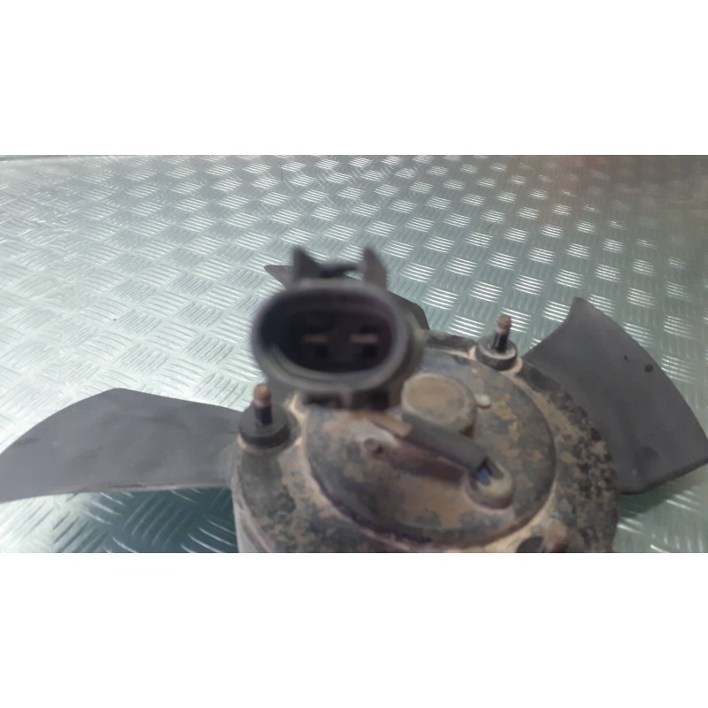 Recambio de electroventilador para ssangyong rexton rx 290 plus referencia OEM IAM 8821021050 61R0027 CONECTOR 2 PINES