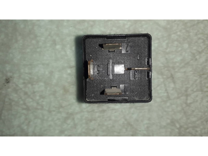 Recambio de rele para land rover freelander 2.0 td4 cat referencia OEM IAM 2S7T14B192AA BUTZA V23136B1X66